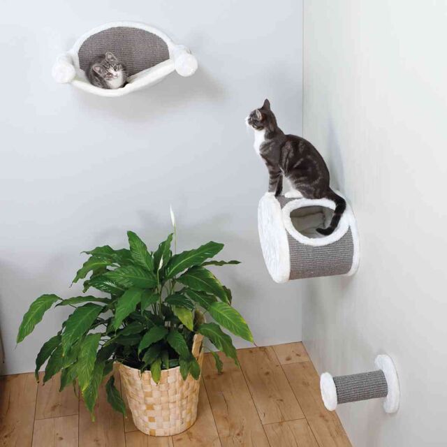 Trixie Wall Mounted Cuddly Cave | Elevated Cat Hideout & Bed